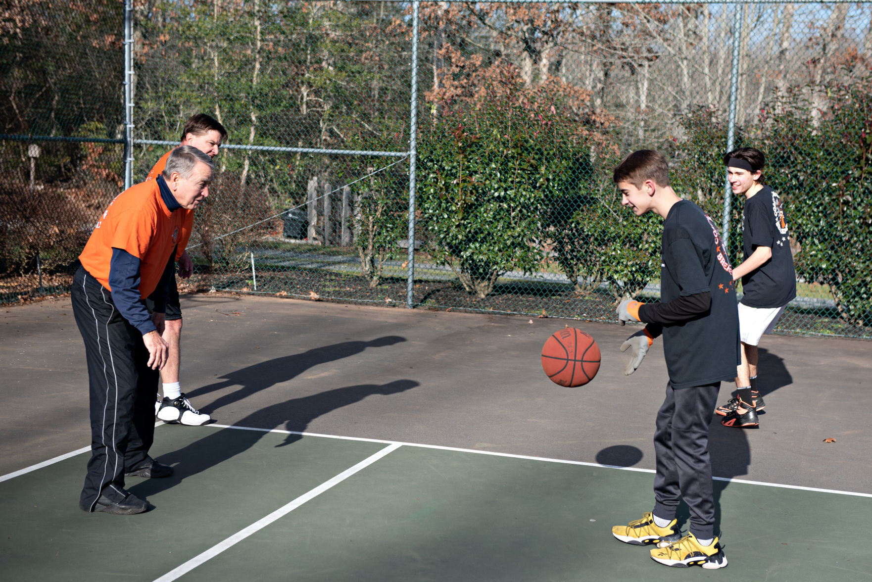 010321_nws_50hoopsclub